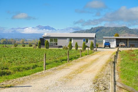 Photo of property in 2412 Atarau Road, Atarau, Blackball, 7871