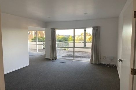 Photo of property in 60a Redwing Street, Browns Bay, Auckland, 0630