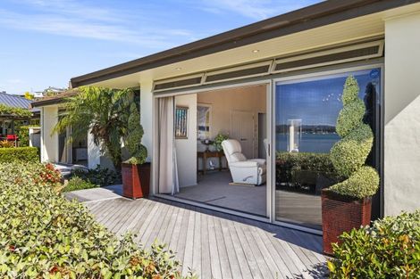 Photo of property in 34 The Esplanade, Omokoroa, 3114