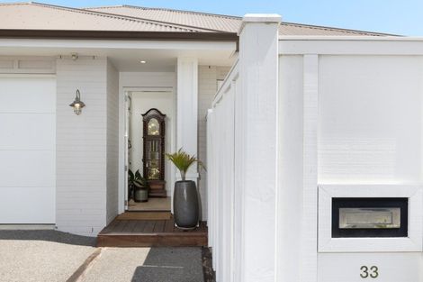 Photo of property in 33 Cassinia Close, Papamoa Beach, Papamoa, 3118