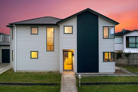 Photo of property in 150 Hobsonville Road, Hobsonville, Auckland, 0618