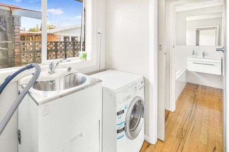 Photo of property in 1 Mears Road, St Andrews, Hamilton, 3200