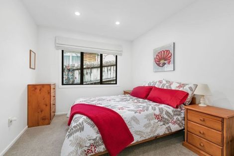 Photo of property in 80 Landing Drive, Albany, Auckland, 0632