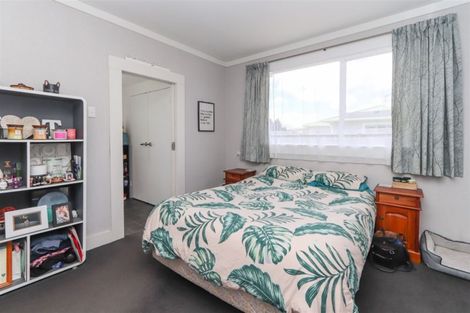 Photo of property in 1 Brookes Street, Inglewood, 4330