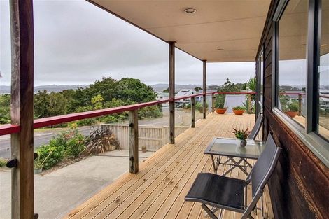 Photo of property in 98 Te Haumi Drive, Paihia, 0200