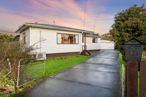 Photo of property in 24 Resolute Way, Papakura, 2110