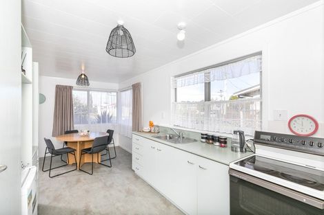 Photo of property in 120 Grandview Road, Nawton, Hamilton, 3200