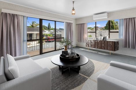 Photo of property in 27 Kamo Road, Regent, Whangarei, 0112