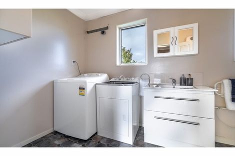 Photo of property in 17 Duke Street, Gladstone, Invercargill, 9810