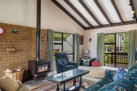 Photo of property in 116 Rahui Road, Otaki, 5512