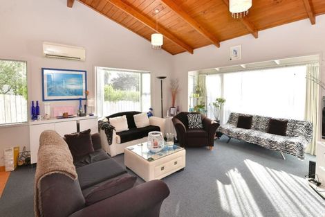Photo of property in 19a Walbrook Road, Manly, Whangaparaoa, 0930