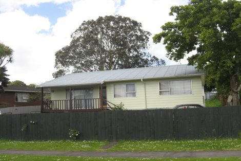 Photo of property in 22 Frobisher Way, Clendon Park, Auckland, 2103