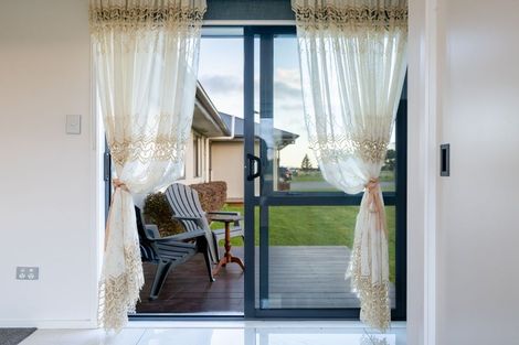 Photo of property in 918b Weedons Ross Road, West Melton, Christchurch, 7671