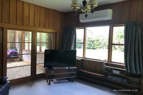 Photo of property in 74 Durie Vale Road, Durie Hill, Whanganui, 4500