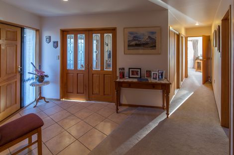 Photo of property in 4 Chesterfield Mews, Russley, Christchurch, 8042