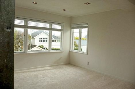 Photo of property in 2/33 Saint Georges Bay Road, Parnell, Auckland, 1052