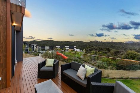 Photo of property in 14 Ringi Lane, Orewa, 0931