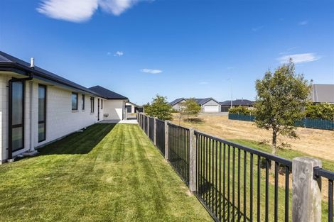 Photo of property in 15 Claremont Crescent, Amberley, 7410