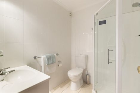 Photo of property in 28 Kahurangi Place, Snells Beach, 0920