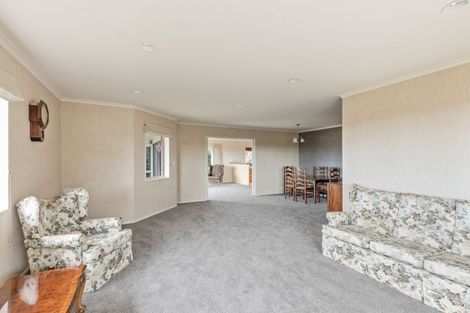 Photo of property in 18 Ashmore Drive, Frankleigh Park, New Plymouth, 4310