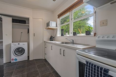 Photo of property in 10 Te Awe Awe Court, Hokowhitu, Palmerston North, 4410