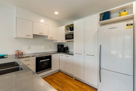 Photo of property in 215b Pembroke Road, Wilton, Wellington, 6012