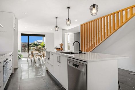 Photo of property in 27 Te Paea Crescent, Papamoa Beach, Papamoa, 3118