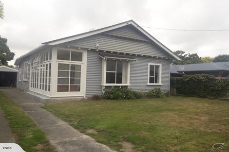 Photo of property in 240 Geraldine Street, Edgeware, Christchurch, 8013