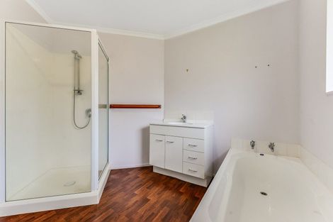 Photo of property in 18 Everton Place, Grandview Heights, Hamilton, 3200