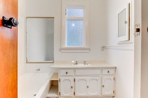 Photo of property in 22 Cameron Road, Westmere, Whanganui, 4574