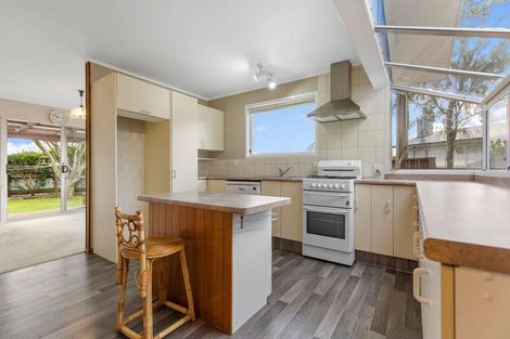 Photo of property in 9 Browning Crescent, Owhata, Rotorua, 3010