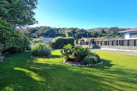 Photo of property in 86 Marsden Road, Greymouth, 7805