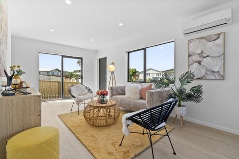 Photo of property in 12b Windrush Close, Mangere, Auckland, 2022