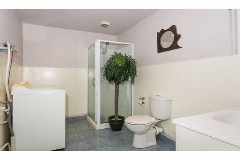 Photo of property in 3/496 Glenfield Road, Glenfield, Auckland, 0629