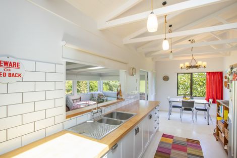 Photo of property in 11 Pah Hill Road, Wharehine, Wellsford, 0973