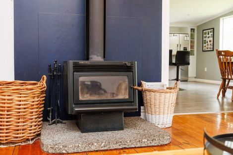 Photo of property in 122 Pohangina Road, Ashhurst, Palmerston North, 4470