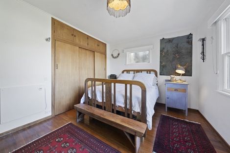 Photo of property in 39 Hudson Street, Island Bay, Wellington, 6023