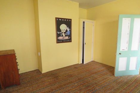 Photo of property in 44 Adderley Street, Westport, 7825