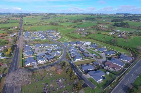 Photo of property in 12 Magnolia Lane, Kaukapakapa, Helensville, 0875