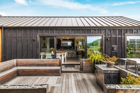 Photo of property in 19 Glenfiddich Road, Jacks Point, Queenstown, 9371