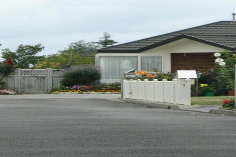 Photo of property in 2 Fauchelle Court, Feilding, 4702