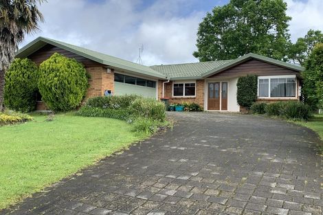 Photo of property in 8 Callum Brae Drive, Rototuna, Hamilton, 3210