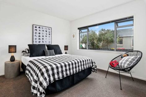 Photo of property in 1/11 Noumea Place, Mairangi Bay, Auckland, 0630