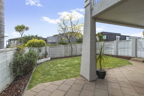 Photo of property in 2/164 Aberdeen Road, Campbells Bay, Auckland, 0620