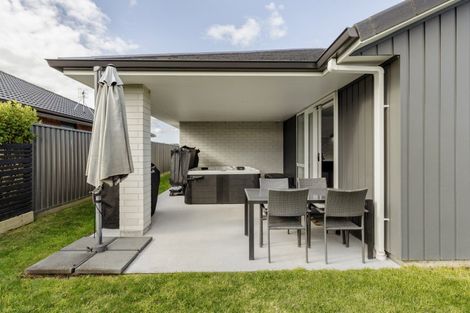 Photo of property in 37 Te Ranga Memorial Drive, Pyes Pa, Tauranga, 3112