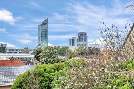 Photo of property in 63a Dominion Street, Takapuna, Auckland, 0622