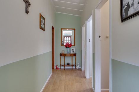 Photo of property in 49 Halls Road, Pahiatua, 4910