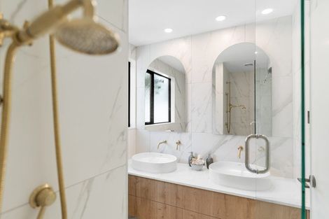 Photo of property in 11 Stratford Street, Merivale, Christchurch, 8014