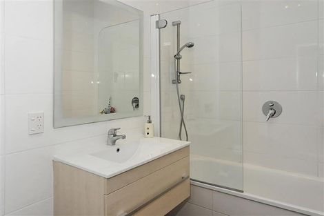 Photo of property in 126 Shackleton Road, Mount Eden, Auckland, 1024