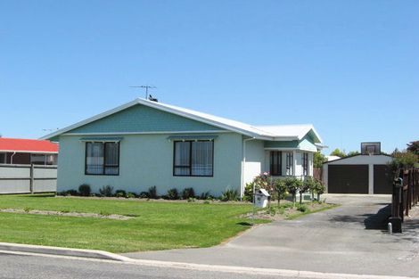 Photo of property in 19 Willock Street, Kaiapoi, 7630